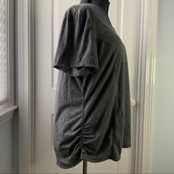 Danskin Athletic Short Sleeve Tee NWT - Picture 3 of 7